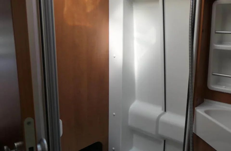 Badkamer 1 Camper Malibu